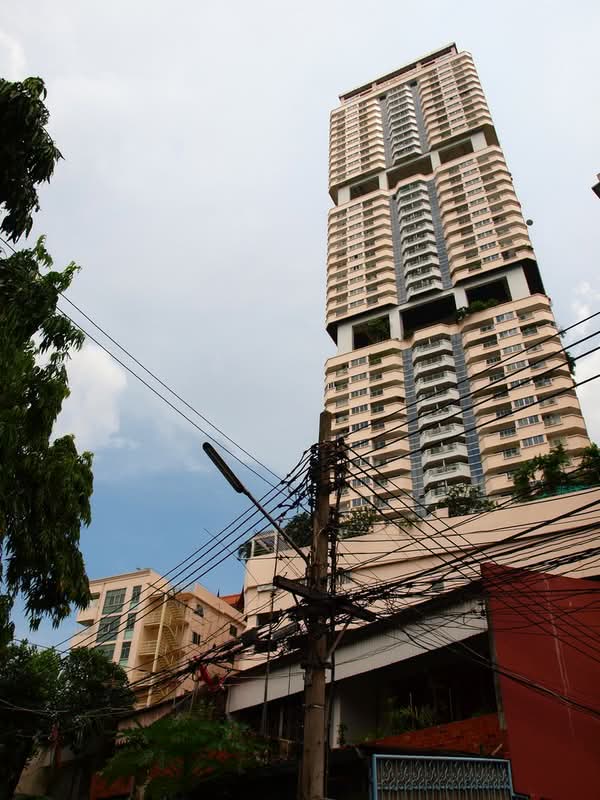 The Waterford Diamond Tower Sukhumvit