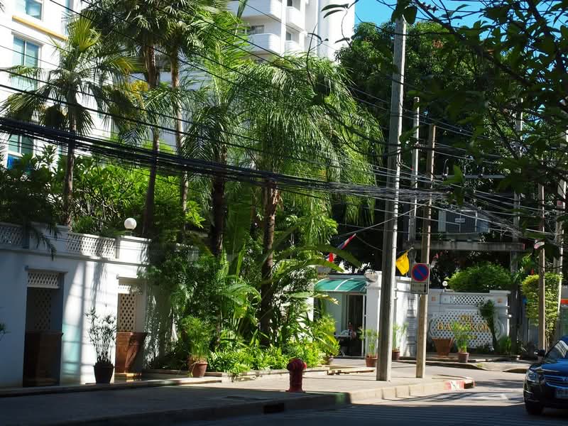 The Bangkok Sukhumvit 61