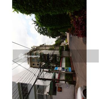 The Bangkok Sukhumvit 43 : เดอะแบงค็อค สุขุมวิท 43