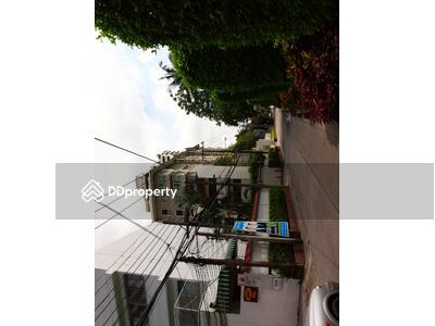  - The Bangkok Sukhumvit 43