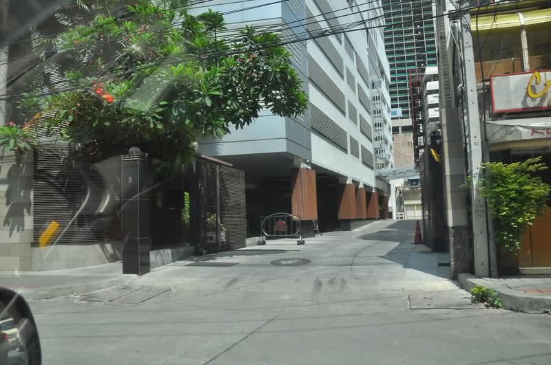 Le Raffine Jambunuda Sukhumvit 31 : เลอรัฟฟิเน่ ชมพูนุช สุขุมวิท 31