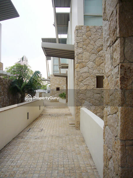 For Rent - Residences 8