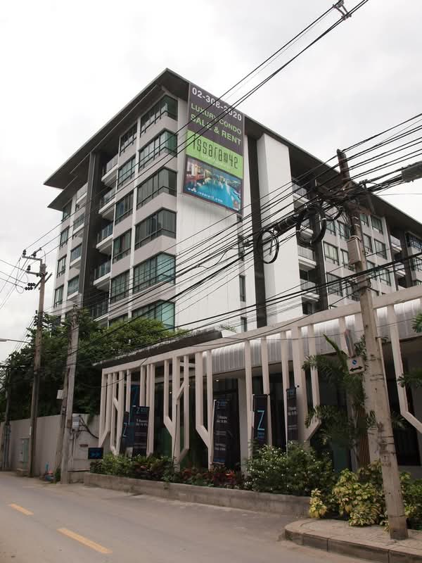 Issara @ 42 Sukhumvit
