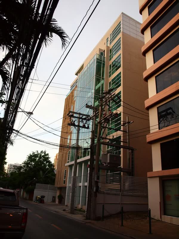 The Alcove Sukhumvit 49