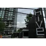 Hive Sathorn : ไฮฟ์ สาทร