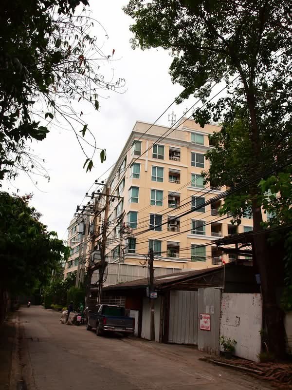 The Address Sukhumvit 42