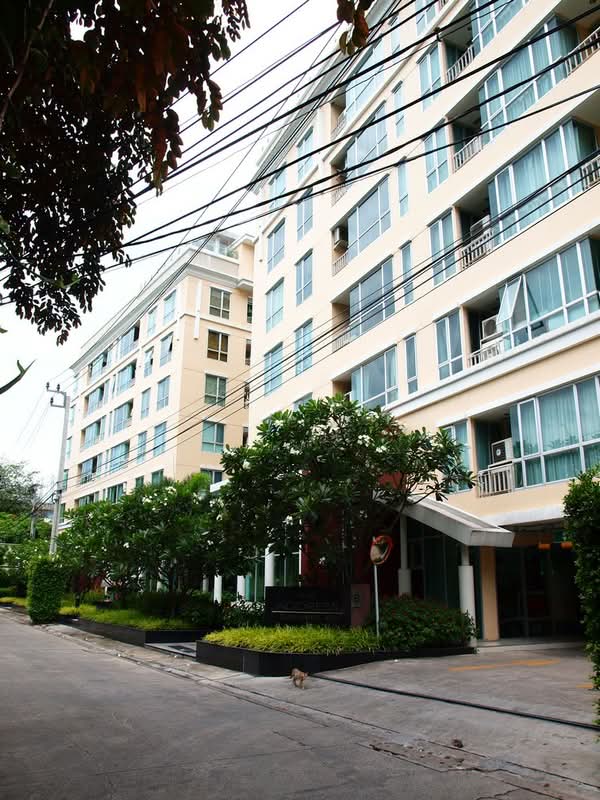 The Address Sukhumvit 42