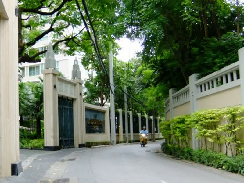 The Address Chidlom