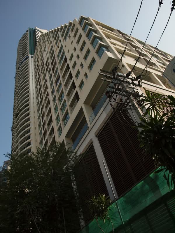 Baan Siri Silom