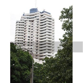 บางกอกยอทคลับ คอนโดมิเนียม 1