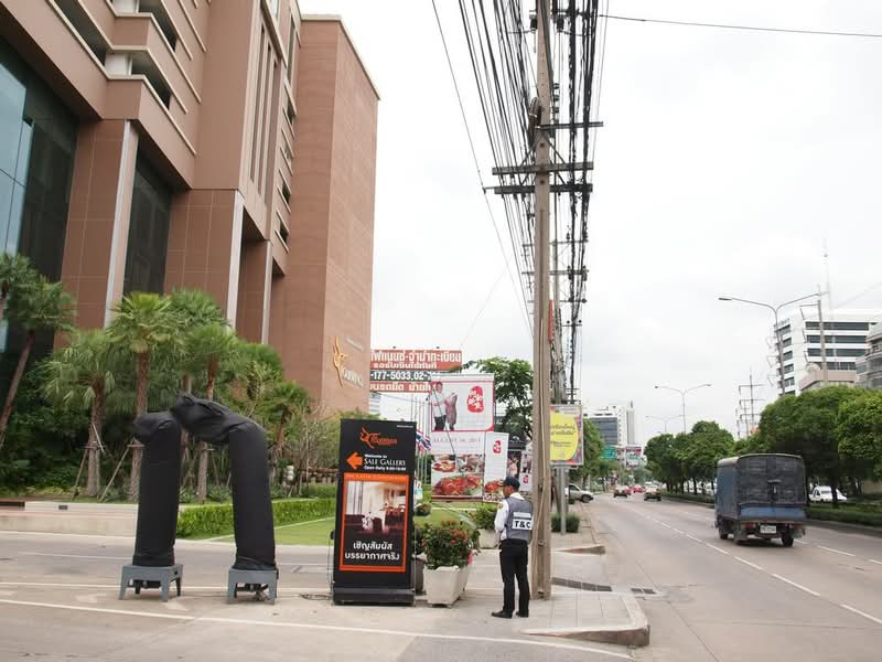 The Fourwings Residence : โฟร์วิงส์ เรสซิเดนซ์