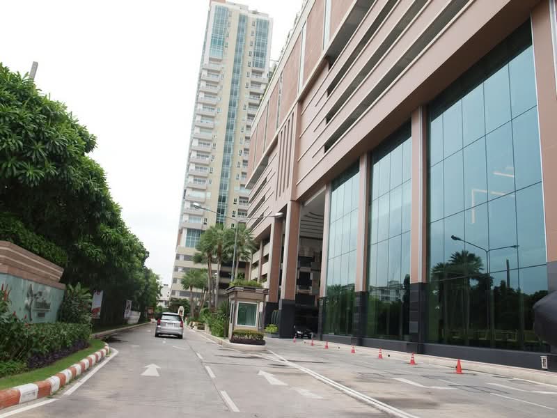 The Fourwings Residence : โฟร์วิงส์ เรสซิเดนซ์