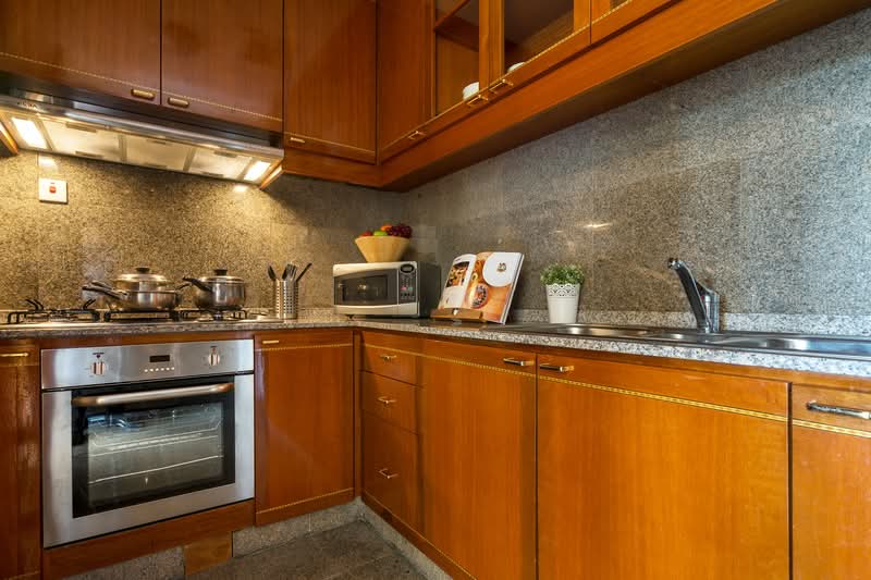 Orchard Parksuites