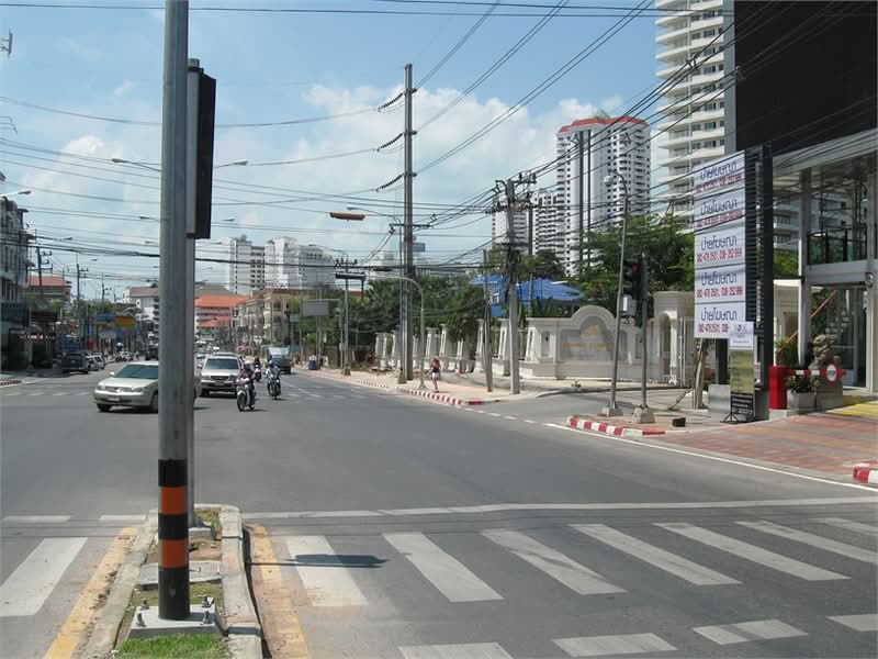 Grand Condotel Jomtien : แกรนด์ คอนโดเทล จอมเทียน