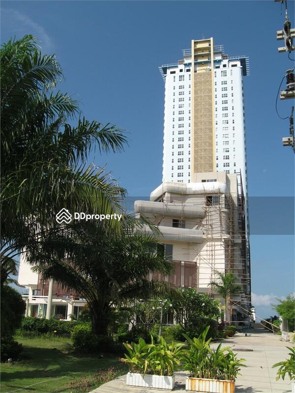 La Royale Beach : ลา รอแยลบีช #0