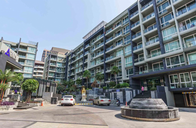 Apus Condominium : เอพัส คอนโดมีเนียม พัทยา กลาง