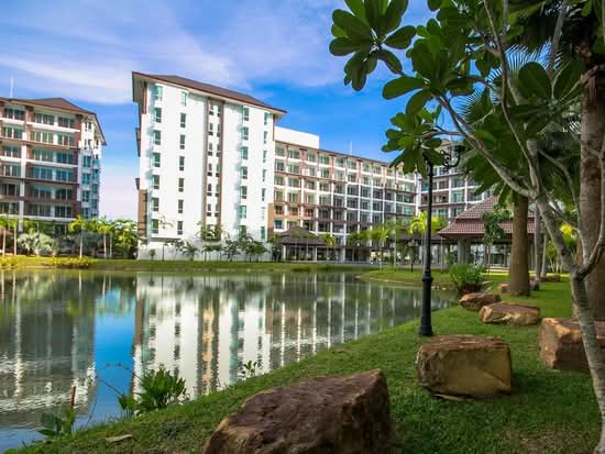 AD Bangsaray Condo Lake and Resort
