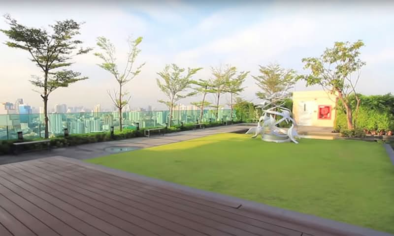 Life @ Sukhumvit 65 : ไลฟ์ แอท สุขุมวิท 65