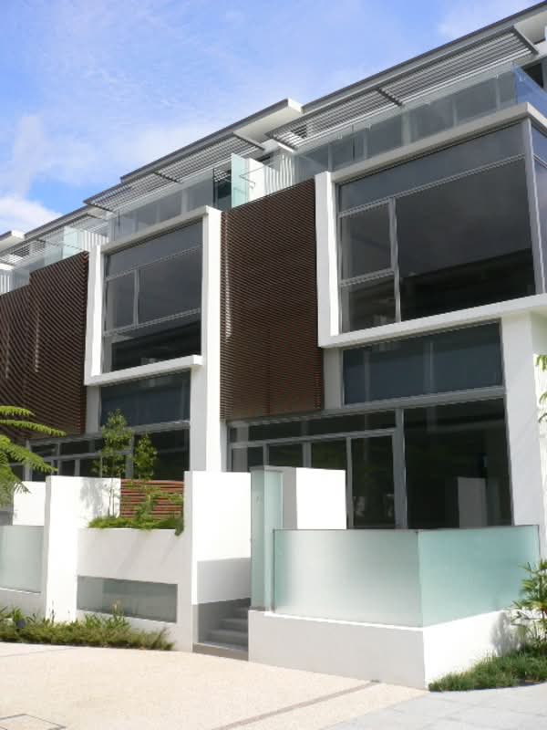 Hillcrest Villa