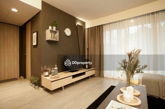 Modern-styled Living Room