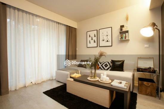 Modern-styled Living Room