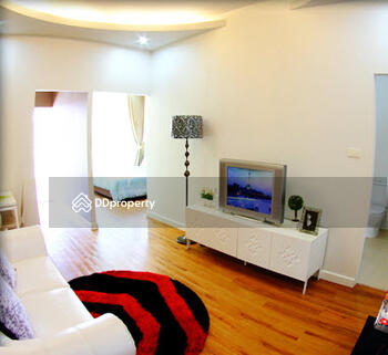 The Eight Condominuim