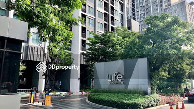 - Life Sukhumvit 48 : ไลฟ์ สุขุมวิท 48