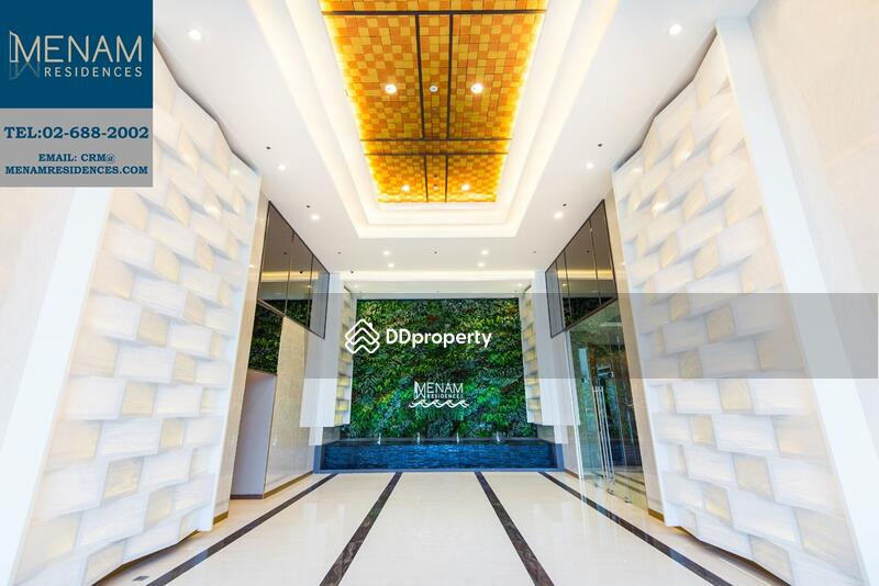 Outdoor Lobby