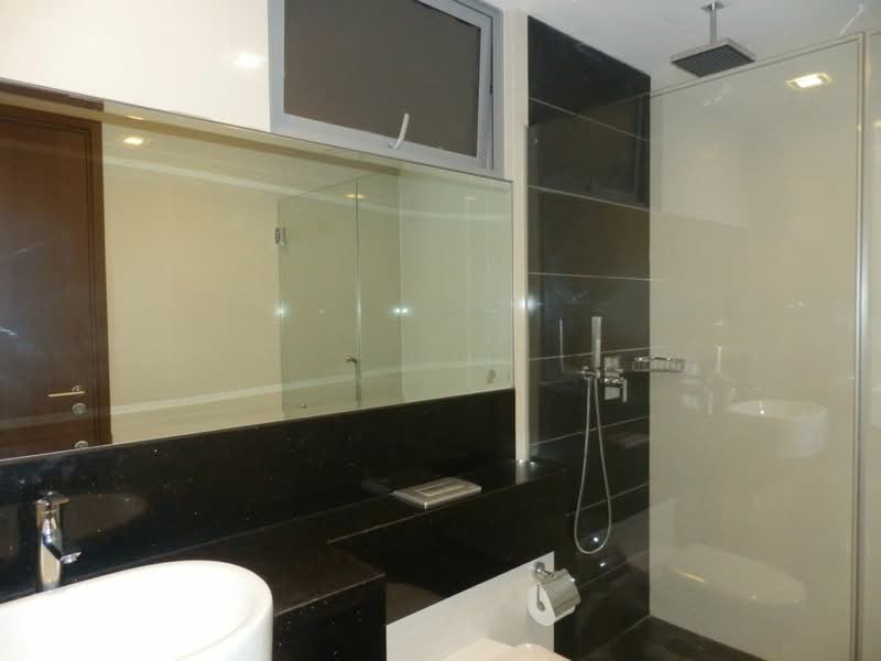 Alexis Condominium For Sale at S$ 1,320,000 | PropertyGuru Singapore - Shower Room