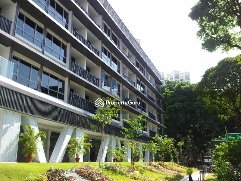 Alexis Condo - Street view