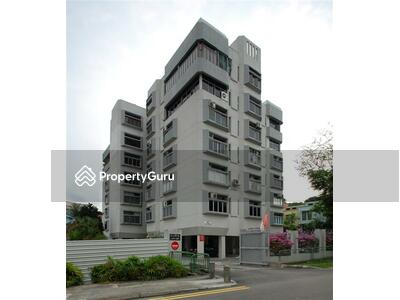  - Lloyd Court