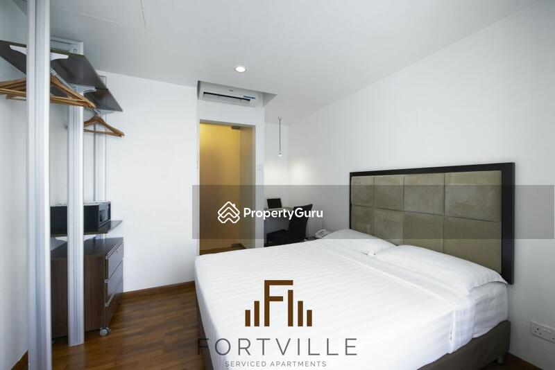 Studio B - Bedroom