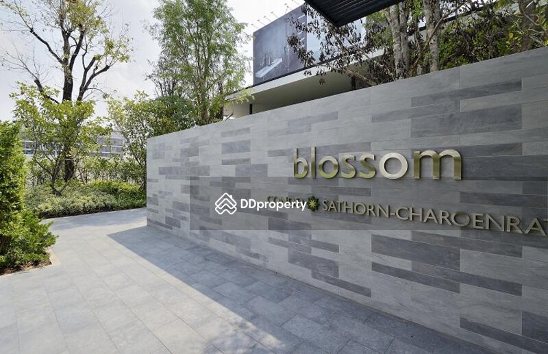 For Rent - Blossom Condo @ Sathorn-Charoenrat, Bangkok