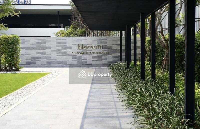 For Rent - Blossom Condo @ Sathorn-Charoenrat, Bangkok