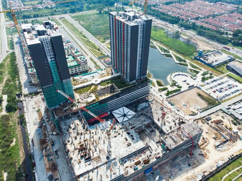 Gravit8, Klang - iProperty.com.my