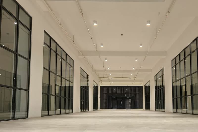 Emporis - iProperty.com.my