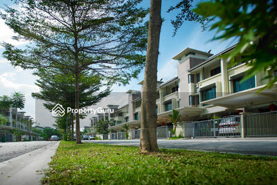 - Southlake, Desa Parkcity