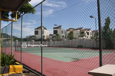 - Gold Coast Resort Condominium