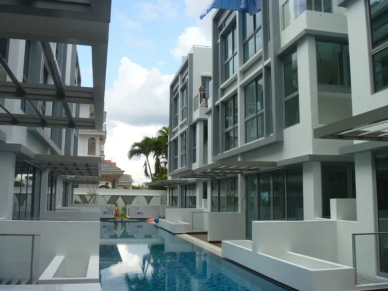 Water Villas
