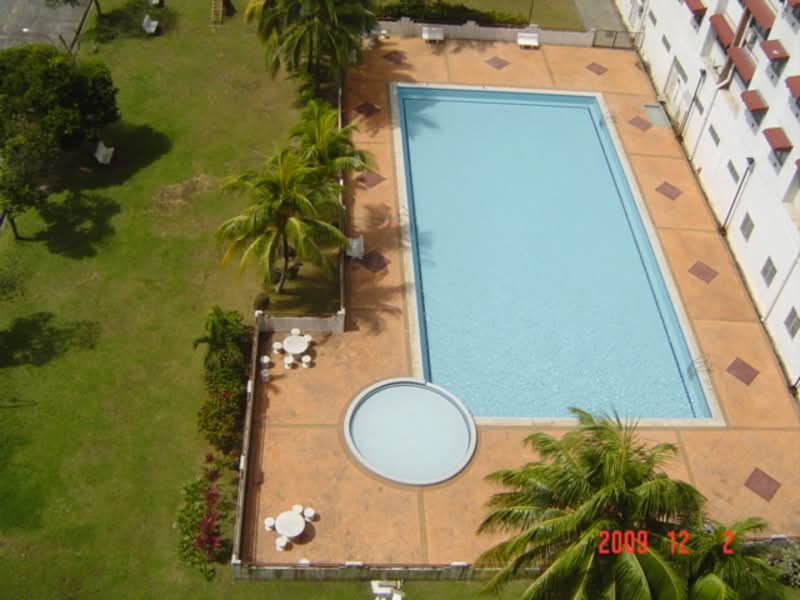Apartment for Sale at Sunshine Garden - Stephanie Lim - Swimming Pool - PropertyGuru.com.my