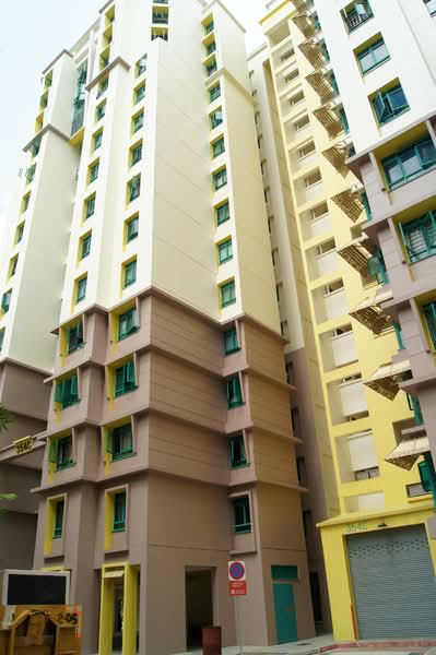 354C Admiralty Drive, 354C Admiralty Drive, 3 Bedrooms, 1,000 sqft, HDB Flat For Sale, by MC Gan, 500190435 - PropertyGuru.com.sg