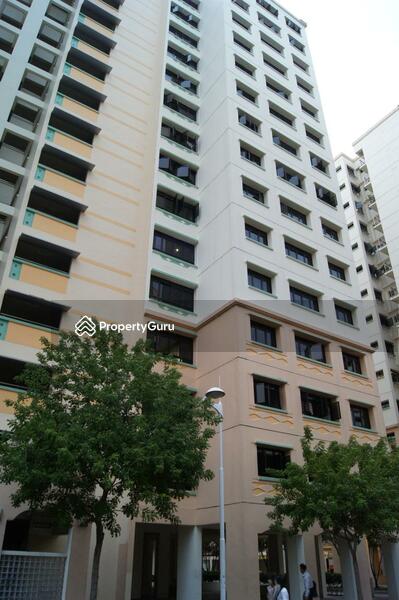 For Sale - 402 Admiralty Link