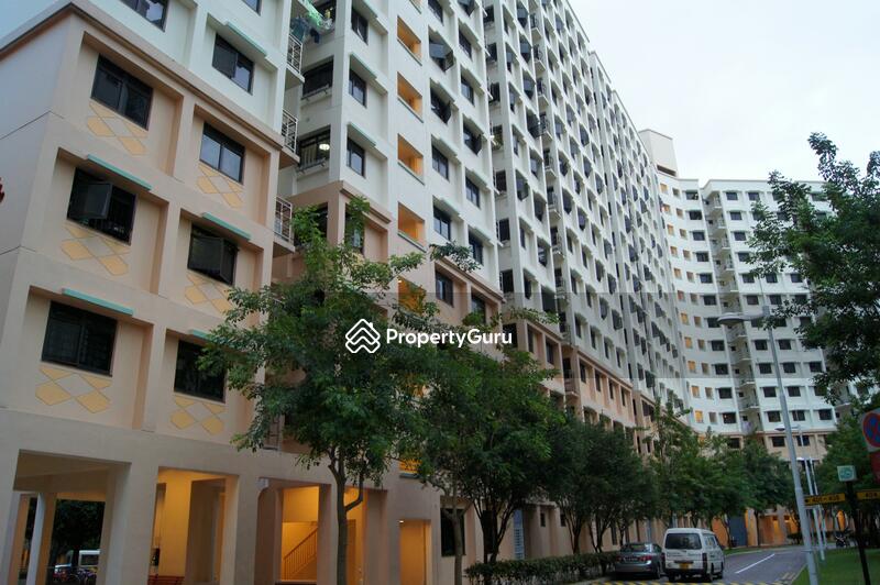 For Sale - 405 Admiralty Link