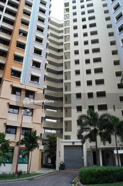 For Rent - 482 Admiralty Link