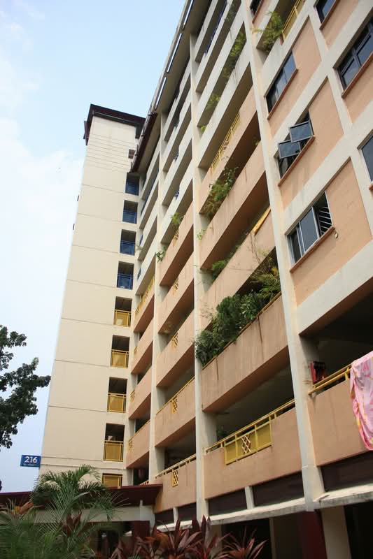 216 Ang Mo Kio Avenue 1