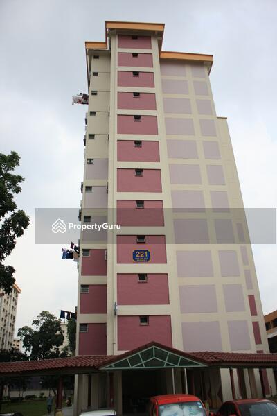For Sale - 221 Ang Mo Kio Avenue 1