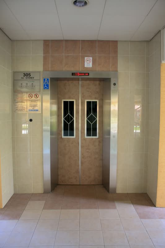 305 Ang Mo Kio Avenue 1