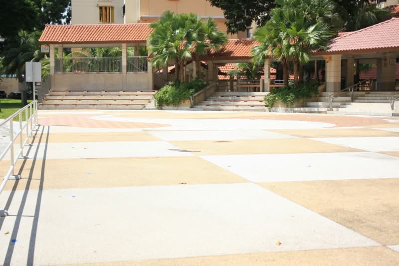 305 Ang Mo Kio Avenue 1