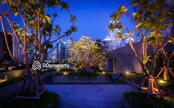 The Pine Crest Residence : เดอะ ไพน์ เครสท์ เรสซิเด้นซ์