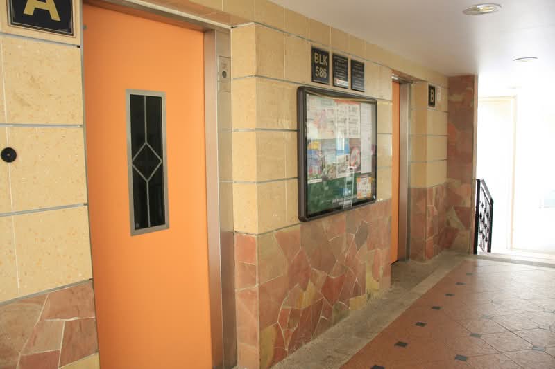 586 Ang Mo Kio Avenue 3, 586 Ang Mo Kio Avenue 3, Ang Mo Kio / Bishan / Thomson, 3 Bedrooms, 979 sqft, HDB Flat For Sale, by Florence Zheng Zhen, 500256661 - PropertyGuru.com.sg